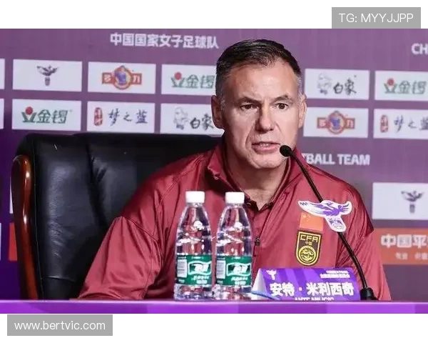 马德兴谈海港球迷低调支持风格与和谐态度不惹事树敌